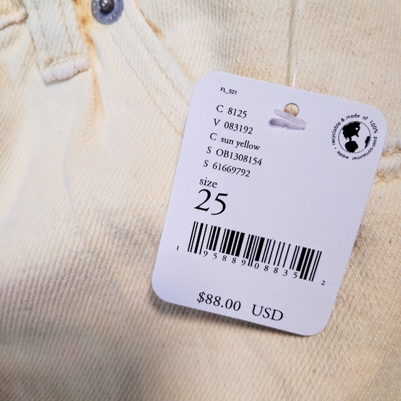 NWT Free People Harlie High Rise raw hem Denim distressed Shorts - Picture 6 of 7